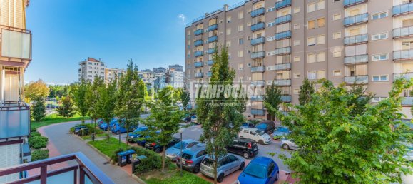 2-salle Appartement à Milan, Italy No. 286578 23