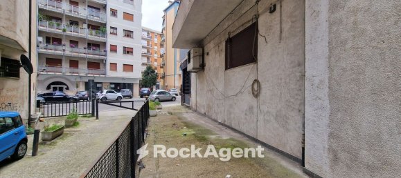 Gewerbliche Immobilie in Cosenza, Italy 191m², Nr. 41561 36