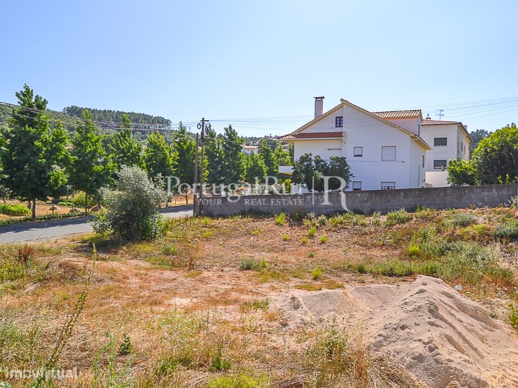 589m² Land in Proenca a Nova, Portugal No. 256342
