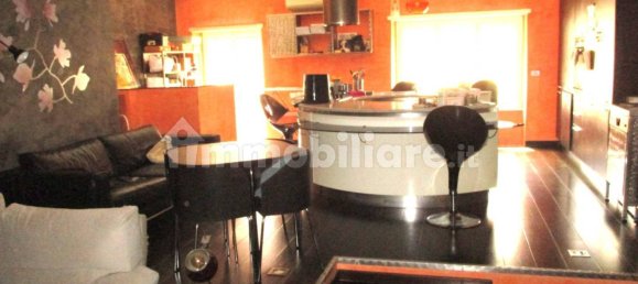 2 Schlafzimmer Wohnung in Rome, Italy, Nr. 349904 5