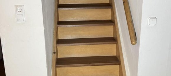 Дом с 7 комнатами в Нюрнбергер-Ланд, Германия № 370487 10