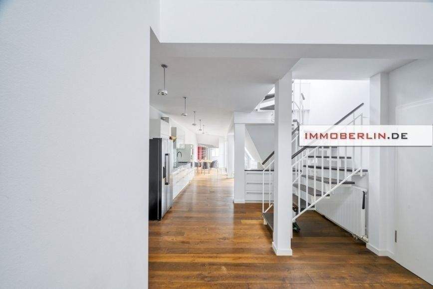 6-Zimmer Wohnung in Schöneberg, Germany, Nr. 341293