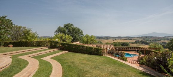 15 rooms House in Montepulciano, Italy No. 56057 6