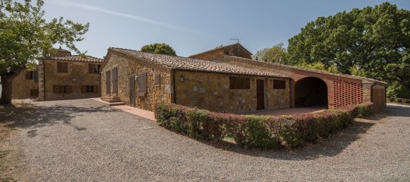 15 rooms House in Montepulciano, Italy No. 56057 39