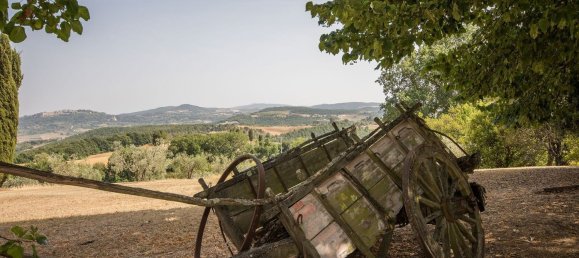 15 rooms House in Montepulciano, Italy No. 56057 36