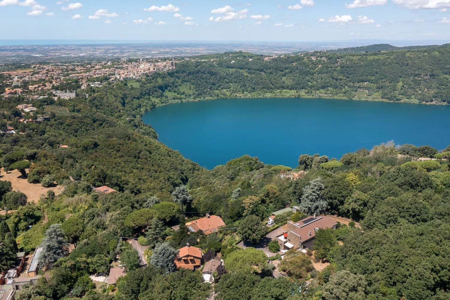 6 bedrooms Villa in Nemi, Italy No. 295128