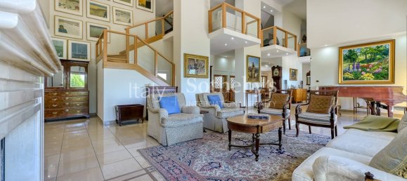 6 bedrooms Villa in Nemi, Italy No. 295128 4