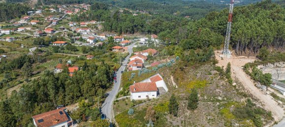 Terrain à Agilde, Portugal 867m² No. 52088 10