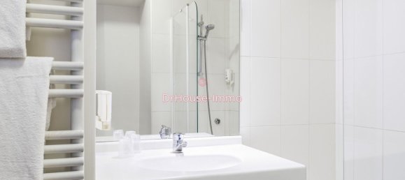 Studio in Ivry-sur-Seine, France, Nr. 122476 4