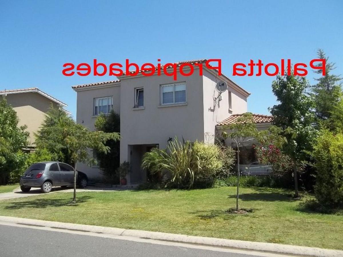 3 bedrooms House in Tigre, Argentina No. 87610
