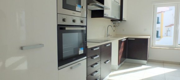 3 bedrooms House in Ericeira, Portugal No. 151455 9