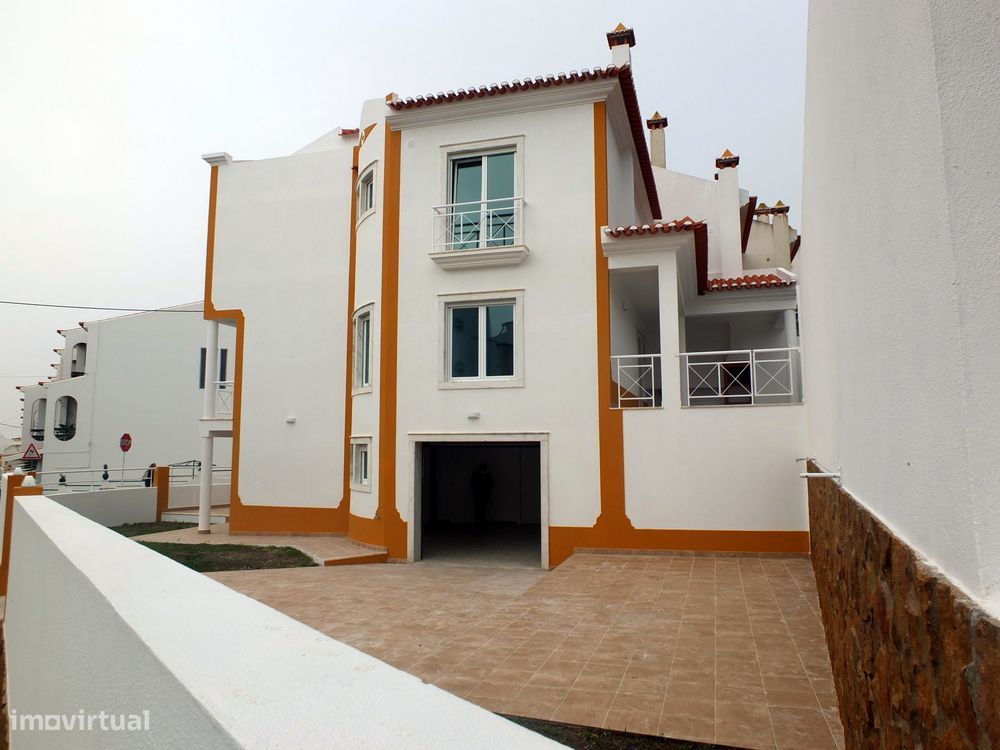 3 bedrooms House in Ericeira, Portugal No. 151455