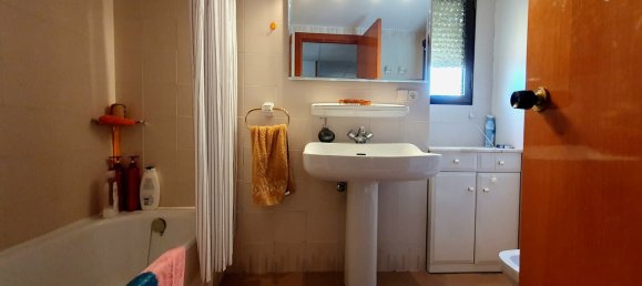 Apartamento de 3 dormitorios en Benidorm, Spain No. 10536 22