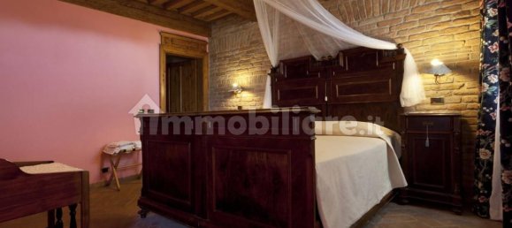 Gewerbliche Immobilie in Ferrara, Italy 1500m², Nr. 315810 20