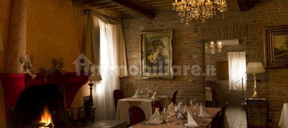 Gewerbliche Immobilie in Ferrara, Italy 1500m², Nr. 315810 19