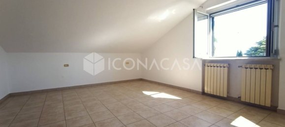 Apartamento de 4 divisões em Spoltore, Italy N.º 20997 12