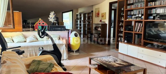 Villa de 3 dormitorios en Airola, Italy No. 282662 42