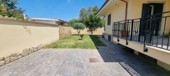 Вилла с 5 спальнями в Ардеа, Италия № 321607 34