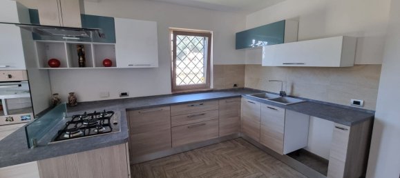 Вилла с 5 спальнями в Ардеа, Италия № 321607 5