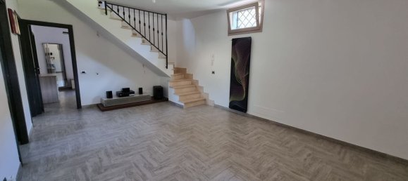 Вилла с 5 спальнями в Ардеа, Италия № 321607 19