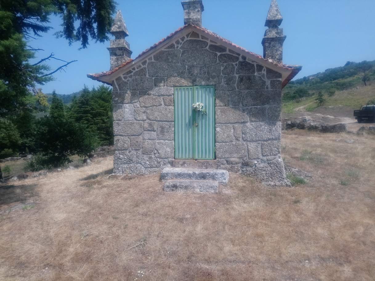  Land in Soalhaes, Portugal No. 56112