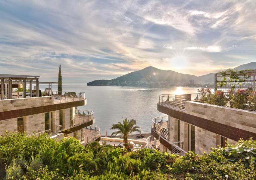 3 bedrooms Apartment in Budva, Montenegro No. 141