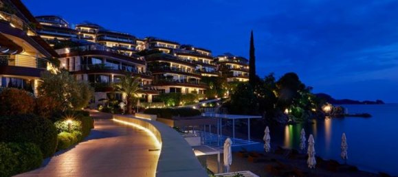 3 bedrooms Apartment in Budva, Montenegro No. 141 8