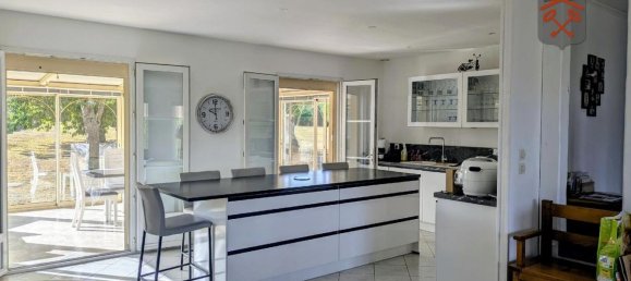 Casa de 3 dormitorios en Orne, France No. 360715 4