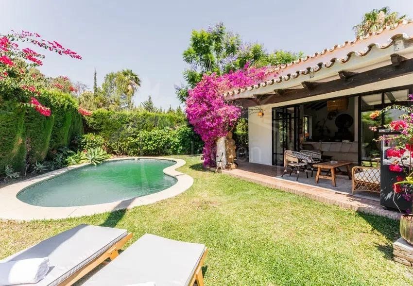 4 Schlafzimmer Villa in Estepona, Spain, Nr. 34855