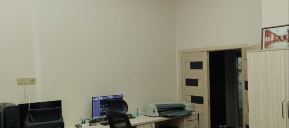 Escritório de 4 divisões em Yasamal, Azerbaijan N.º 1122 8