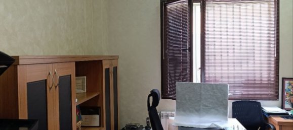 Escritório de 4 divisões em Yasamal, Azerbaijan N.º 1122 13