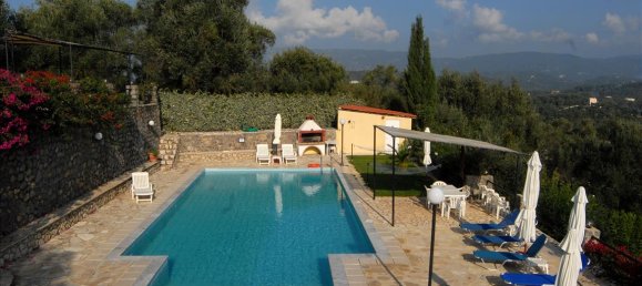 Villa de 4 dormitorios en Corfu, Greece No. 7631 4