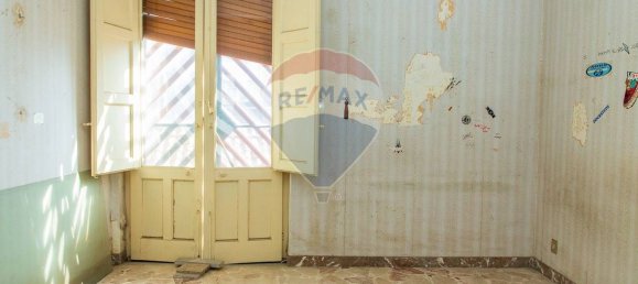 6 غرف نوم شقة في San Giovanni la Punta, Italy رقم 311975 16