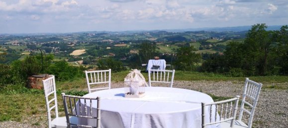 9 Schlafzimmer Haus in San Damiano d'Asti, Italy, Nr. 341156 15