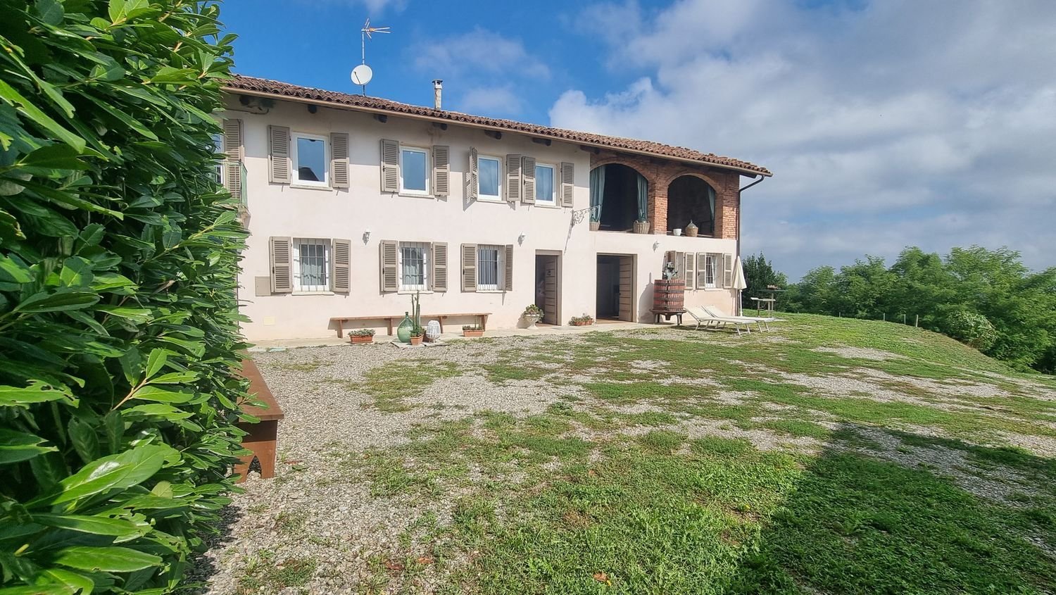 9 Schlafzimmer Haus in San Damiano d'Asti, Italy, Nr. 341156