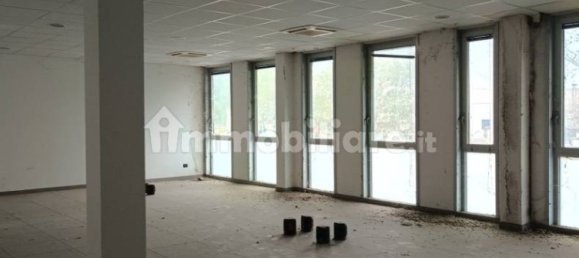 553m² Building in Parma, Italy No. 167925 17