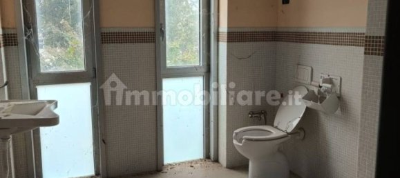 553m² Building in Parma, Italy No. 167925 25