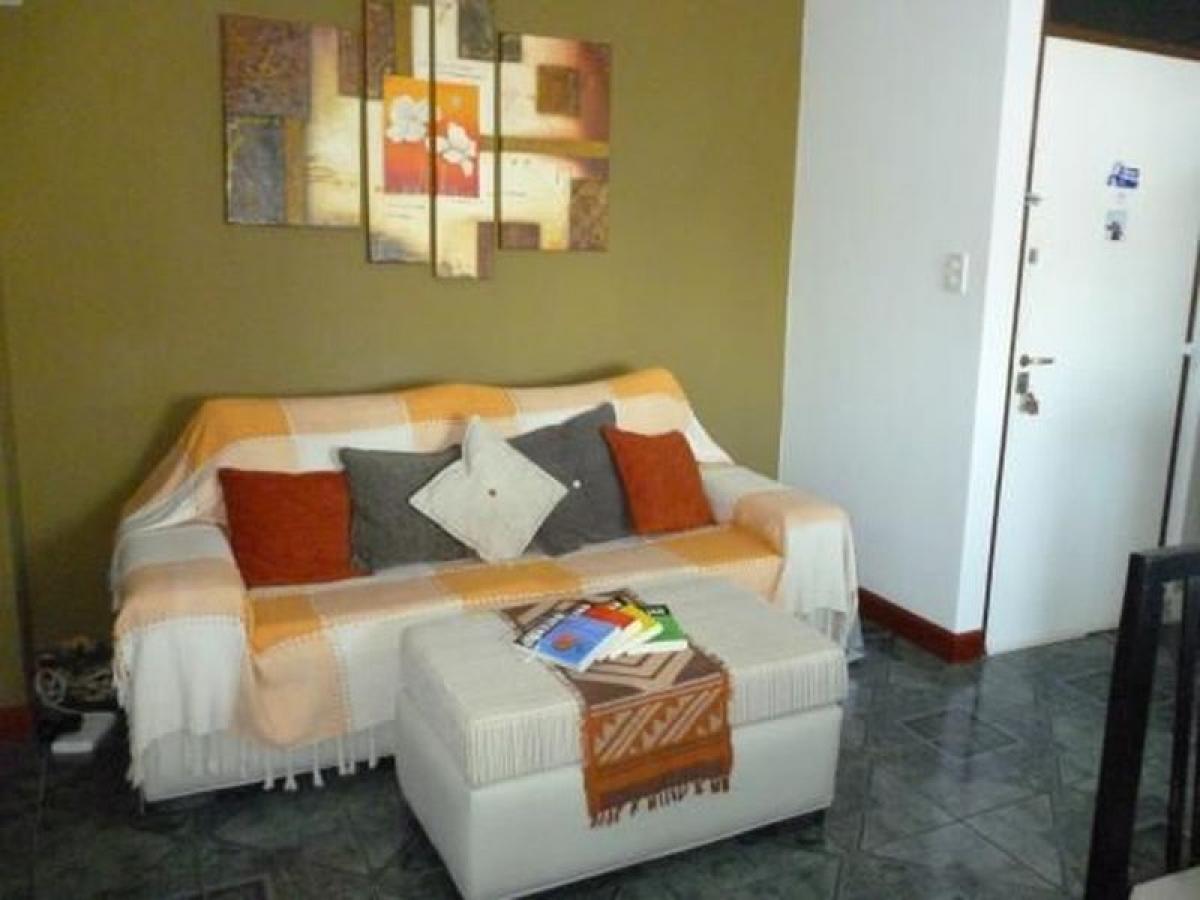 3 Schlafzimmer Wohnung in General San Martin, Argentina, Nr. 5233