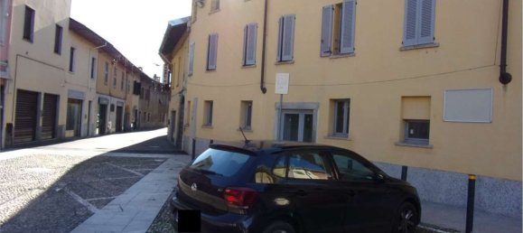 3 bedrooms Apartment in Samarate, Italy No. 365564 6