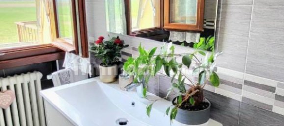 2 bedrooms Apartment in Brescello, Italy No. 313587 35