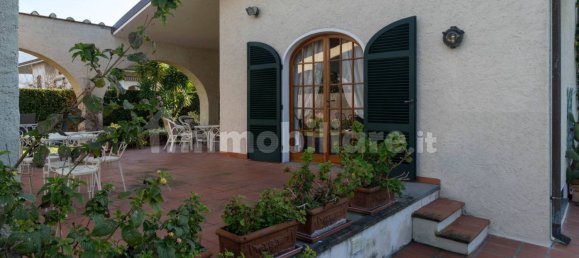 4 bedrooms Villa in Forte dei Marmi, Italy No. 36491 34