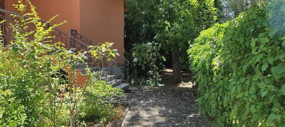 3-salle Appartement à Cingoli, Italy No. 301878 7