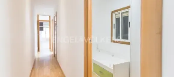 2 bedrooms Apartment in Gracia, Spain No. 135611 2