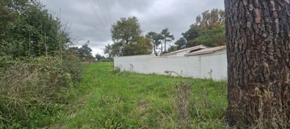 Земельный участок 2307м² в Ле Пассаж, Франция № 314236 9