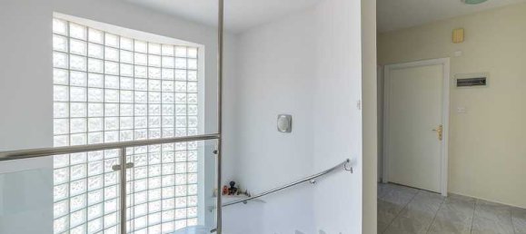 5 غرف نوم عقار تجاري في Tala, Cyprus رقم 18566 12