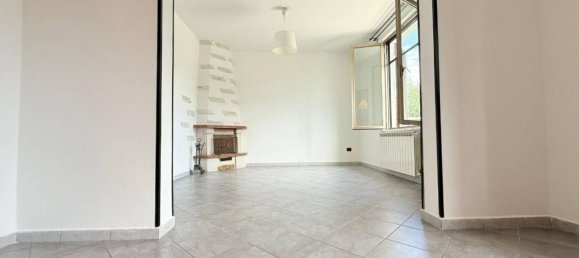 1 bedroom House in Massa, Italy No. 299416 3