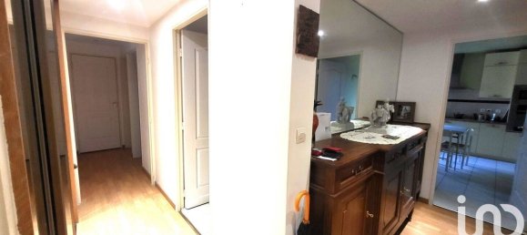 Apartamento de 3 dormitorios en Montargis, France No. 262938 8