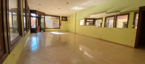 Gewerbliche Immobilie in La Rioja, Spain 76m², Nr. 181090 5