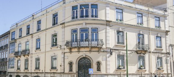 4 bedrooms Apartment in Lisbon, Portugal No. 104102 14