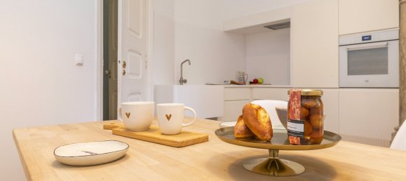 4 bedrooms Apartment in Lisbon, Portugal No. 104102 11